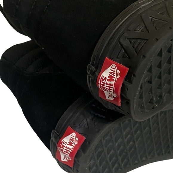 VANS MARVEL SUEDE BLACK PANTHER Edition BLACK Sneakers Size 8 Men 9.5 Wo… - Picture 14 of 17